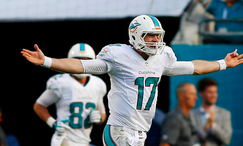 Ryan_Tannehill_Dolphins_2013_5